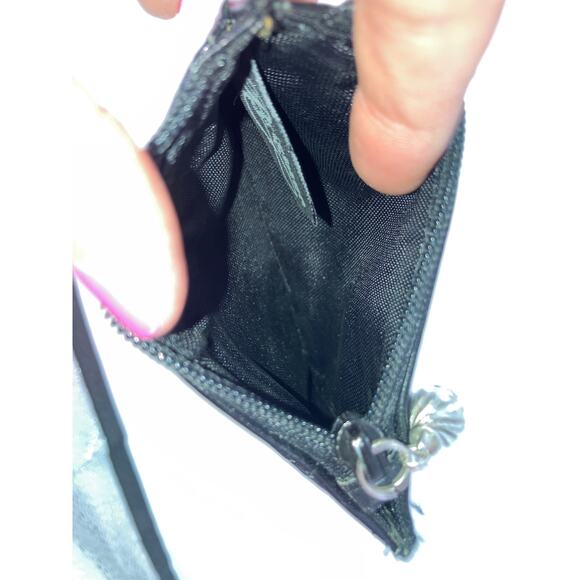 BRIGHTON SMALL BLACK LEATHER CARD WALLET WITH HEART WINDOW - Picture 6 of 9